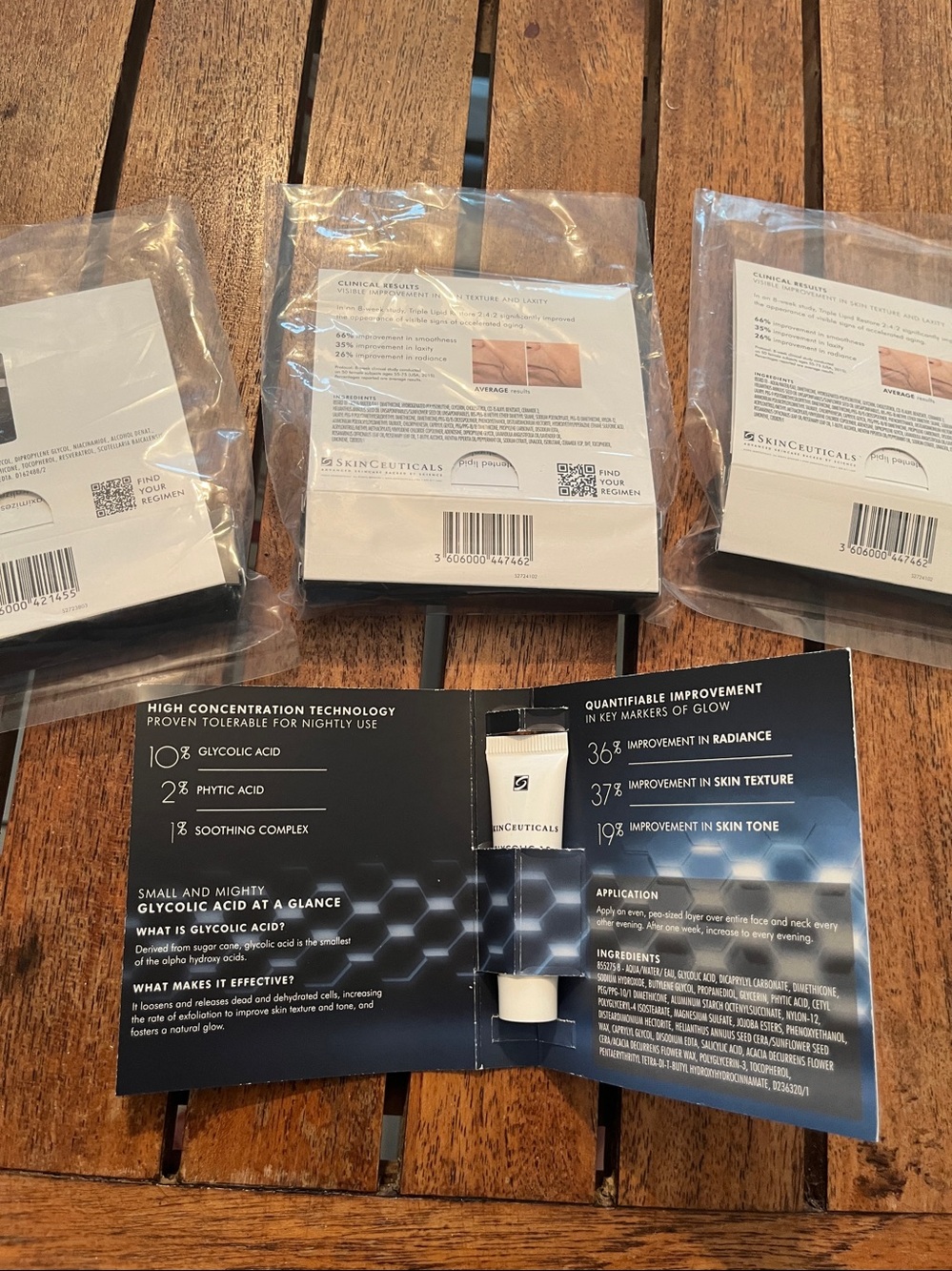 SkinCeuticals Samples Resveratrol B E Serum , triple lipid restore, Glycolic 10 - Picture 6 of 6